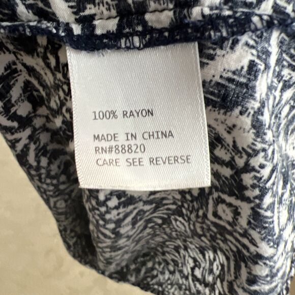 Cynthia Rowley Blouse Size S Navy White Print Sleeveless Flowy Halter Neck - Picture 9 of 9